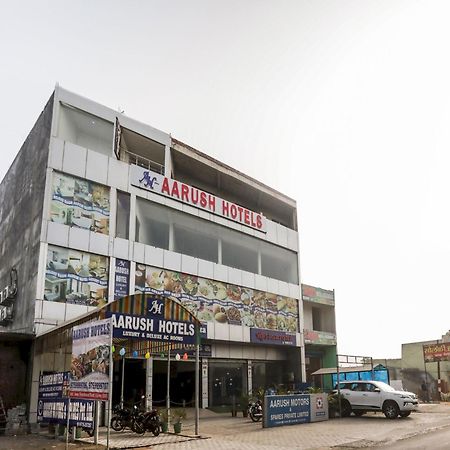 OYO 67790 Hotel Aarush Jhajhar Exterior foto
