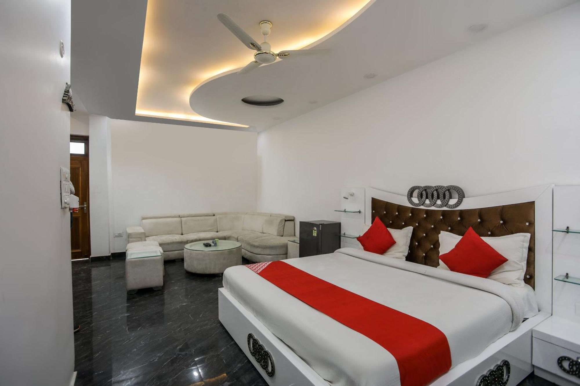 OYO 67790 Hotel Aarush Jhajhar Exterior foto